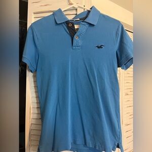 Hollister Men's Sky Blue Polo with Navy Trim
